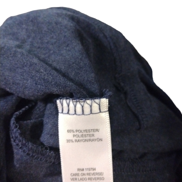 One World Navy Criss Cross V Neck Minimalist Style 3/4 Sleeved Soft NWT Top XS - Picture 9 of 10